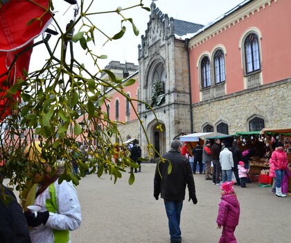 Adventní trhy na Sychrově Adventní trhy na Sychrově