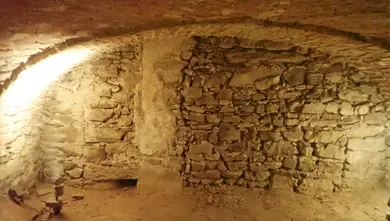 Státní zámek Telč, sklepy starého paláce