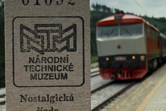 Historická souprava Národního technického muzea s lokomotivou Bardotka T 478.1010