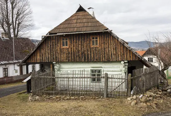 Strašín, dům po obnově, foto: Národní památkový ústav, Radovan Kodera, 2025 Strašín, dům po obnově, NPÚ, R. Kodera, 2025