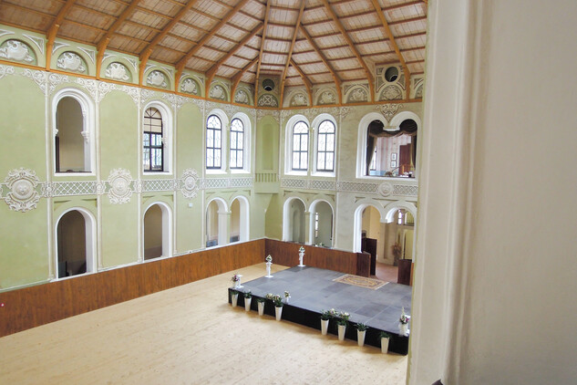 Jízdárna ve Světcích, interiér po restaurování, 2023