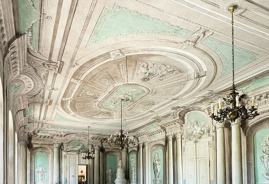 Zdislavice, nástěnné malby, po restaurování