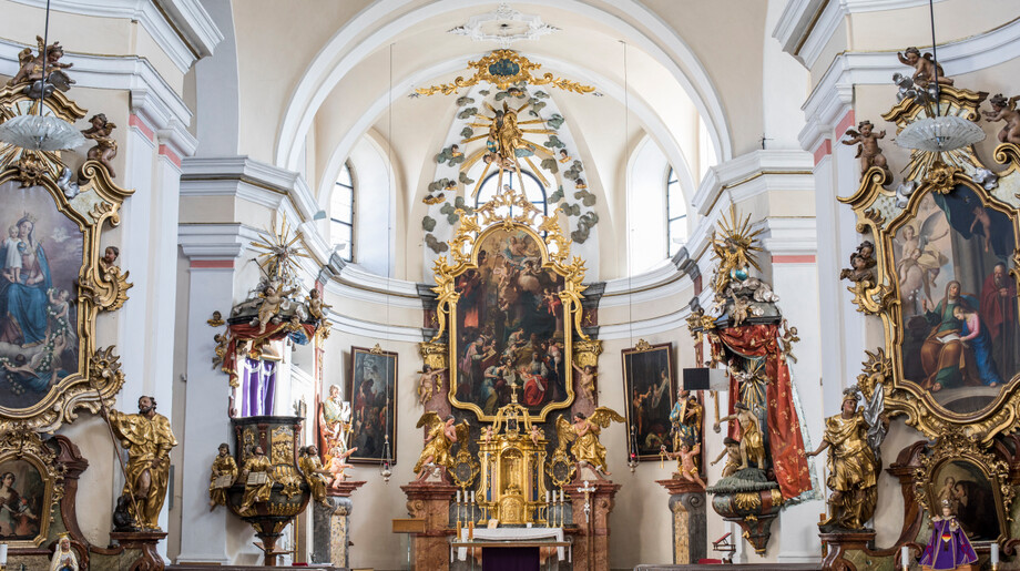 Hlavní oltář po restaurování | © Lucie Herbricková
