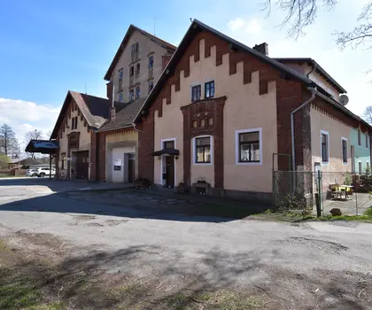 Třeboň, okr. Jindřichův Hradec, parní umělecký mlýn