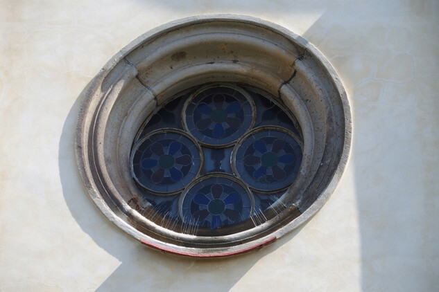 Evangelický kostel v Semonicích, detail okenní výplně | © NPÚ, ÚOP v Josefově, foto Eva Macková 2018