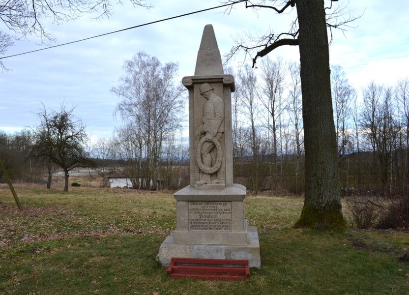 pomník obětem I. světové války v Paliči