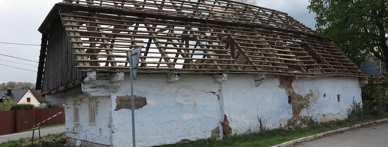 Nové Mitrovice, roubený dům čp. 68. Foto: Národní památkový ústav Nové Mitrovice, roubený dům čp. 68. Foto: Národní památkový ústav