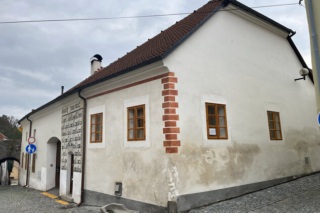 Horažďovice, dům čp. 57 v Podbranské ulici po obnově oken, foto: 2025, zdroj: Městský úřad Horažďovice