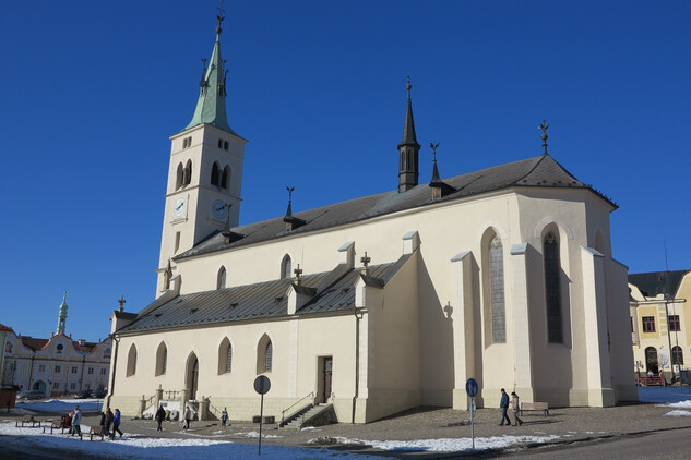 Kašperské Hory, kostel sv. Markéty od jihovýchodu, foto: 2017, zdroj: Národní památkový ústav