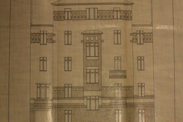 Plán dvorní fasády domu čp. 1123, Smíchov, Nádražní 12, z roku 1905 (stavební archiv Prahy 5)