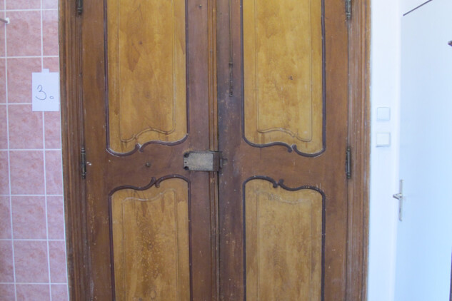 Fara ve Starči, vnitřní dveře – před obnovou