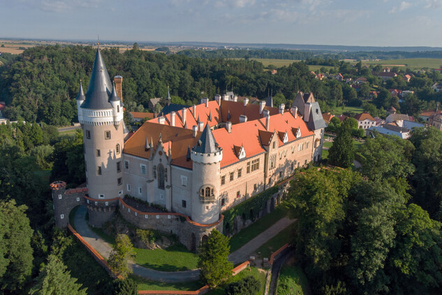 Zámek Žleby - autor Ondřej Pelikán 